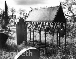 FARROW MEMORIAL, NORWOOD CEMETERY, WEST NORWOOD