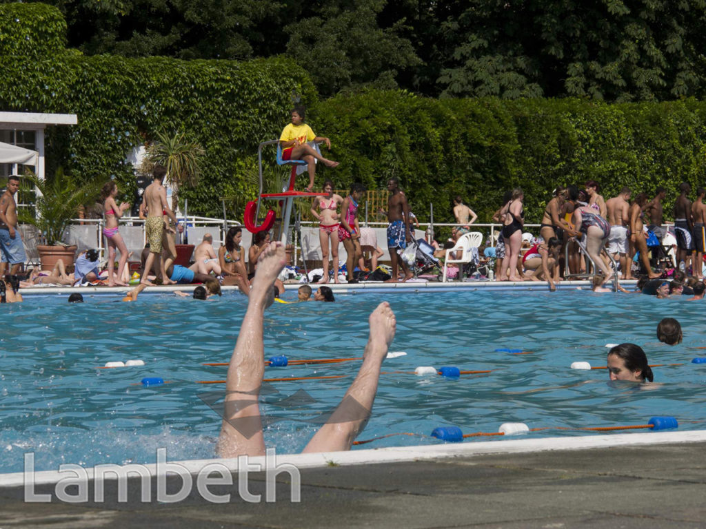 SWIMMERS, BROCKWELL LIDO, BROCKWELL PARK, HERNE HILL