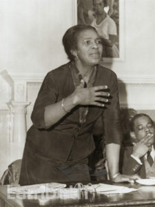 CLAUDIA JONES