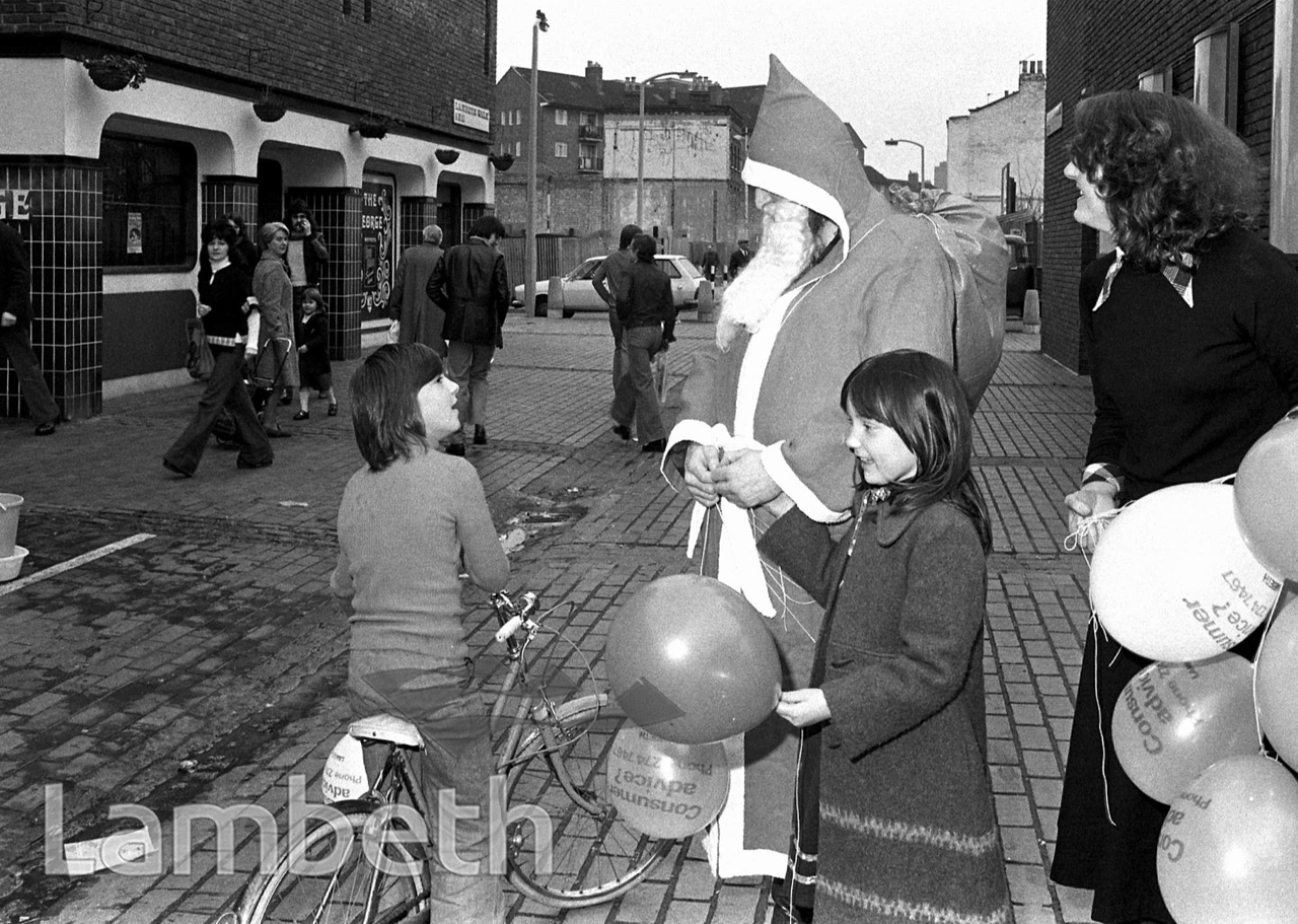 FATHER CHRISTMAS AND THE GEORGE PUBLIC HOUSE, LAMBETH WALK