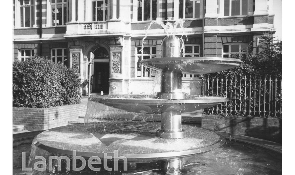 WATER SCULPTURE, BRIXTON OVAL, BRIXTON