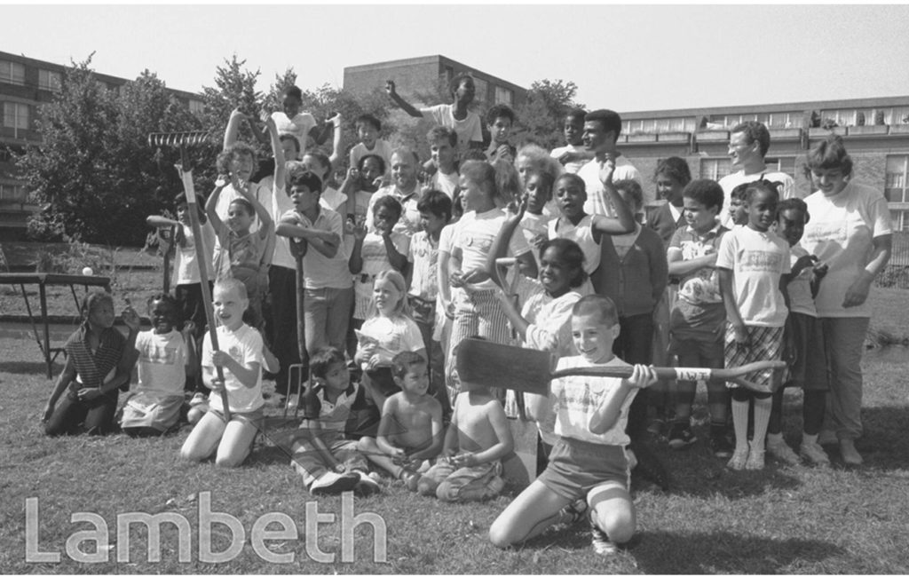 CHILDREN, STOCKWELL PARK ESTATE, AYTOUN RD, STOCKWELL