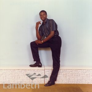 STUDIO PORTRAIT BY HARRY JACOBS