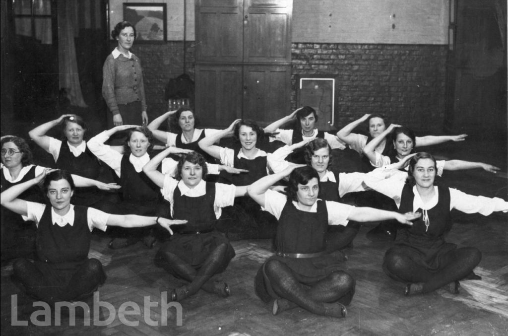 MORLEY COLLEGE, WATERLOO: PHYSICAL FITNESS CLASS