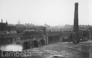 ROYAL TRAIN APPROACHING WATERLOO STATION