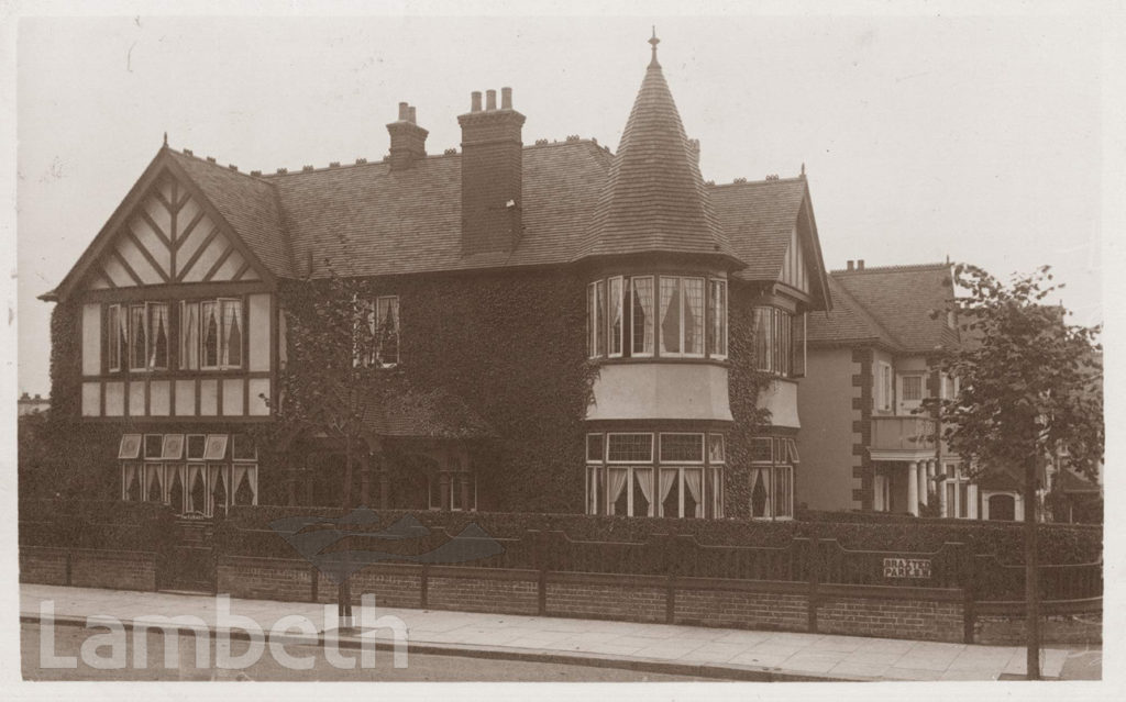 RAXTED PARK, STREATHAM COMMON