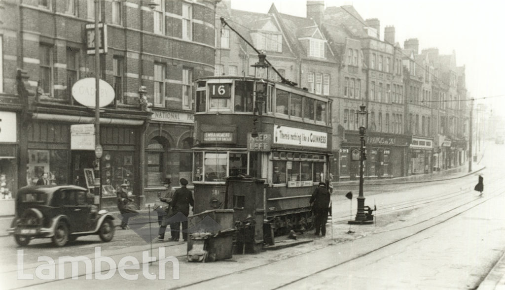 TRAM STOP, STREATHAM HIGH ROAD