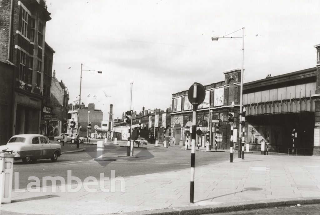 TRAFFIC AT VAUXHALL CROSS