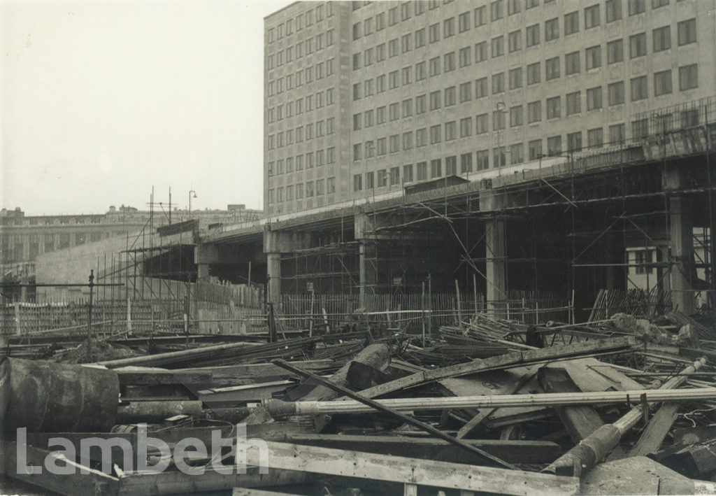 RECONSTRUCTION OF WATERLOO BRIDGE