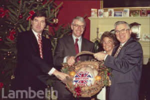 PRIME MINISTER JOHN MAJOR WITH CHRISTMAS TURKEY