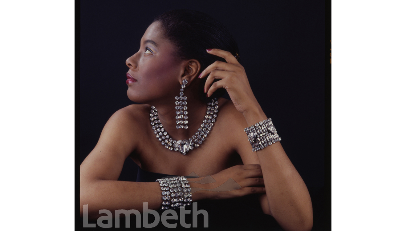 JEWELLERY PHOTOSHOOT