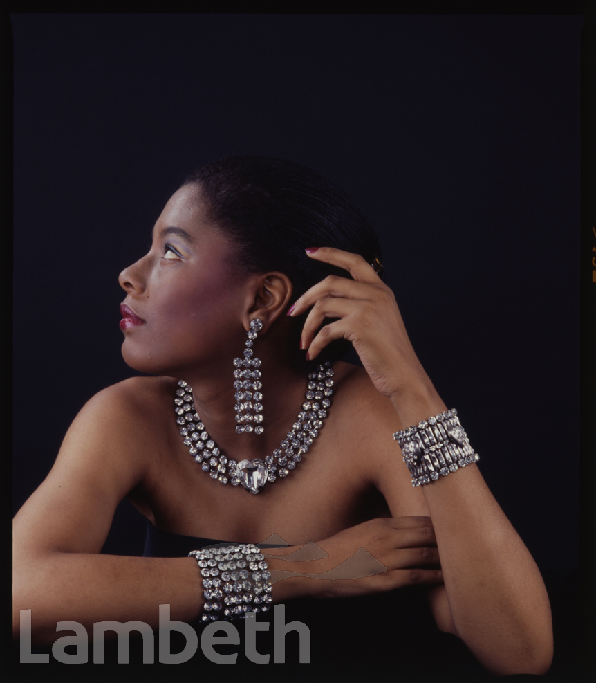 JEWELLERY PHOTOSHOOT