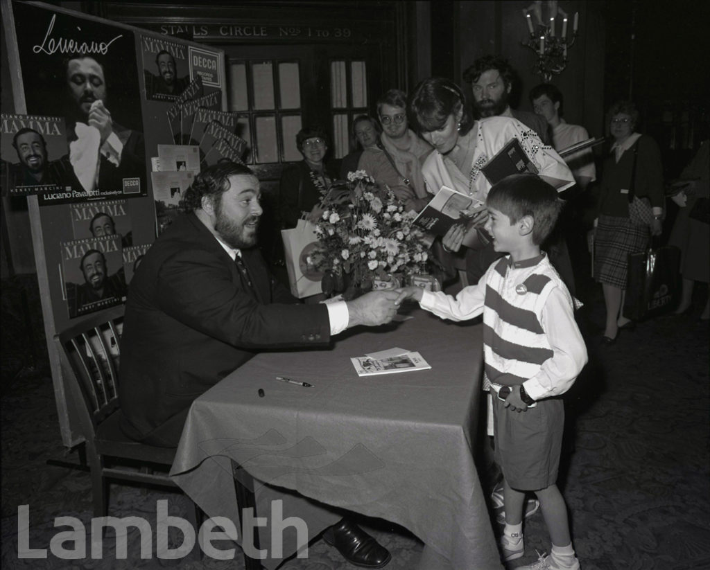 LUCIANO PAVOROTTI, RECORD SIGNING, ROYAL OPERA HOUSE