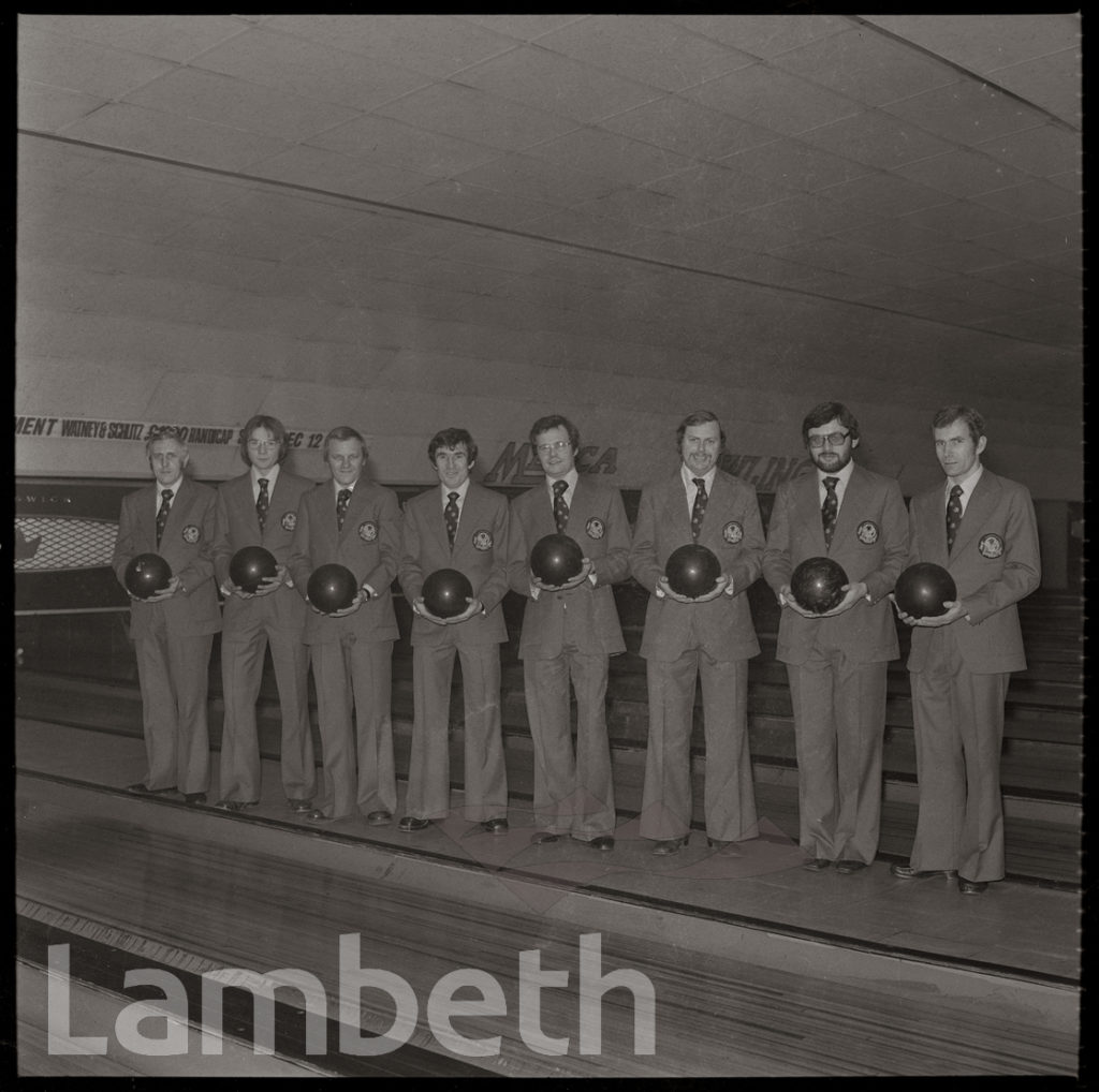 WATNEY SCHLITZ BOWLING TEAM, STREATHAM BOWL