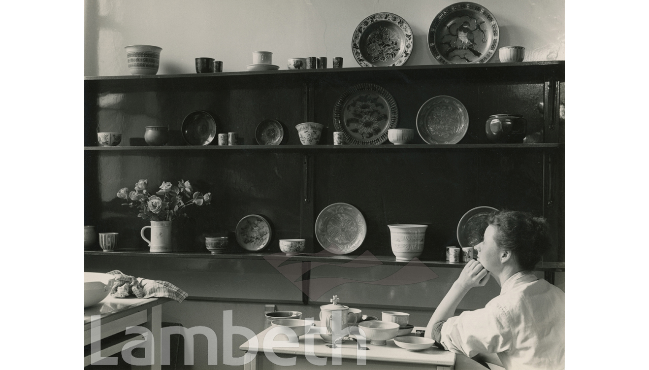 AGNETE HOY, ART POTTERY STUDIO, DOULTON’S