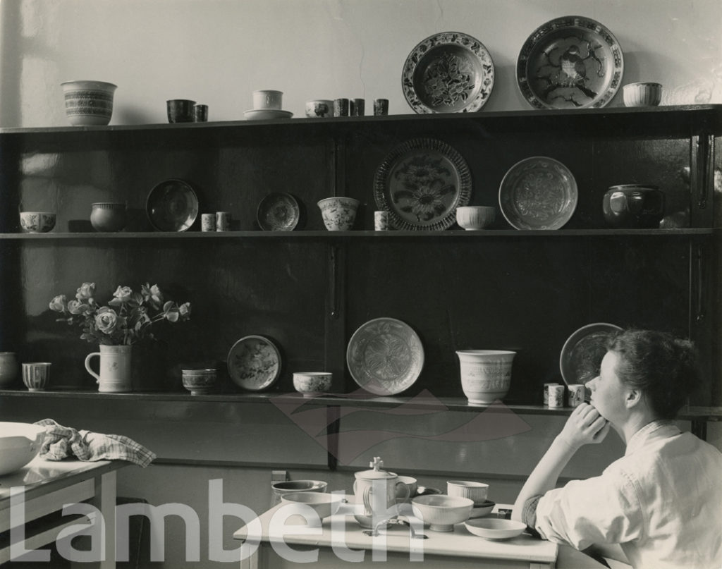 AGNETE HOY, ART POTTERY STUDIO, DOULTON’S, BLACK PRINCE ROAD, LAMBETH