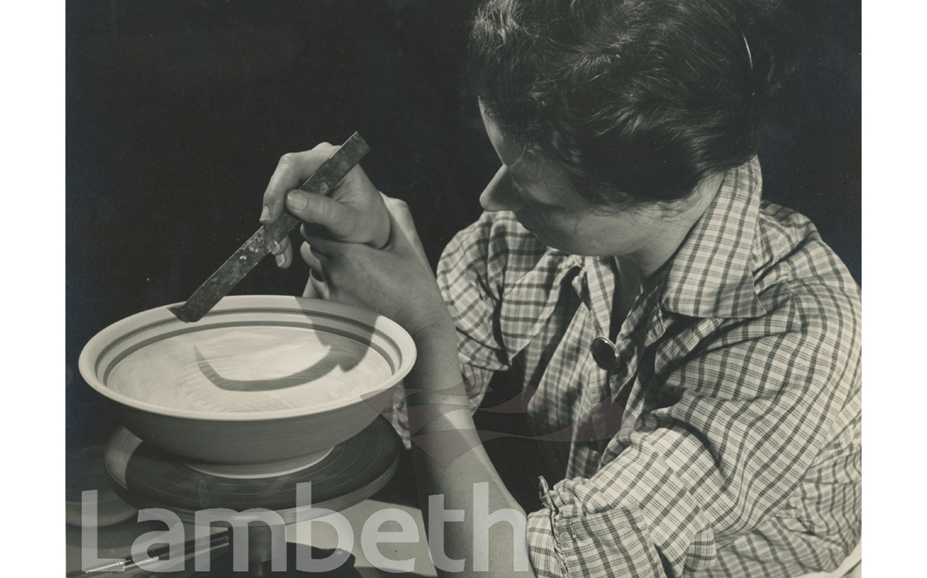 AGNETE HOY DECORATING BOWL, DOULTON’S POT