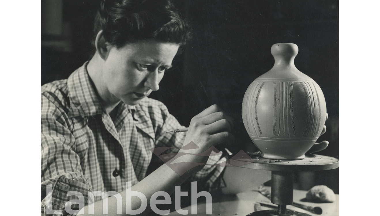 AGNETE HOY DECORATING VASE, DOULTON’S, LA