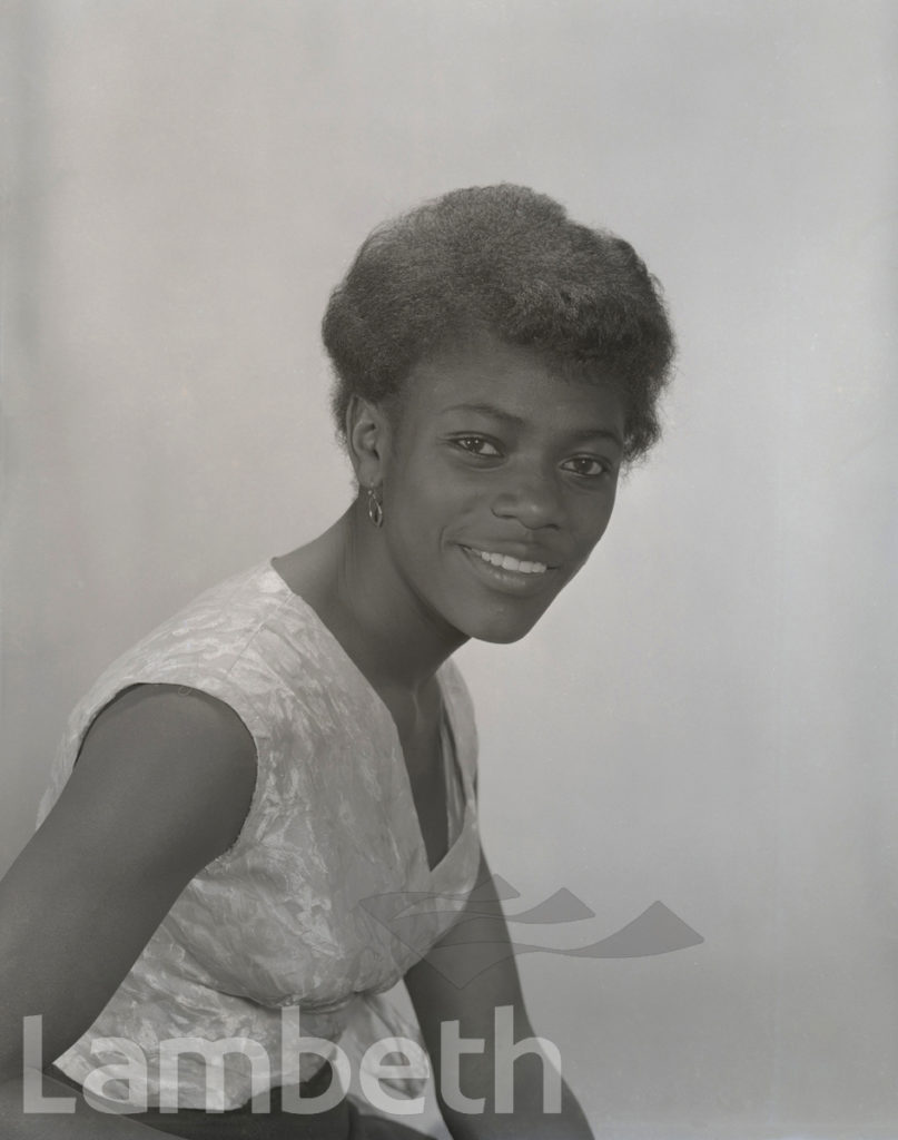 STUDIO PORTRAIT BY MANNING PHOTOGRAPHERS