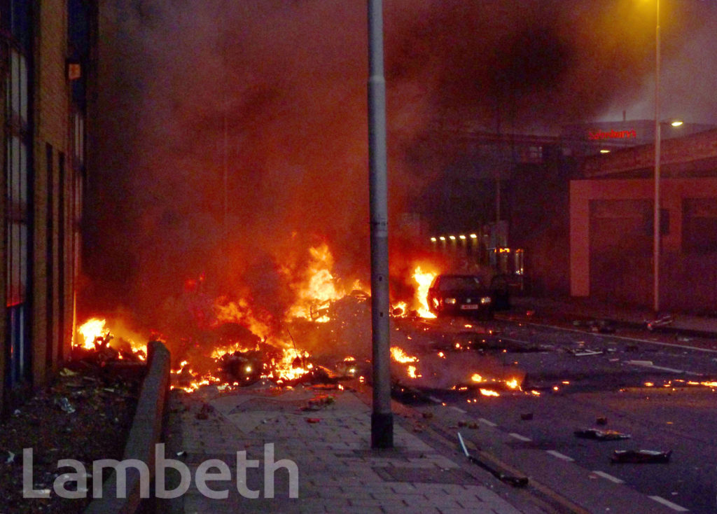 HELICOPTER CRASH, WANDSWORTH ROAD, VAUXHALL