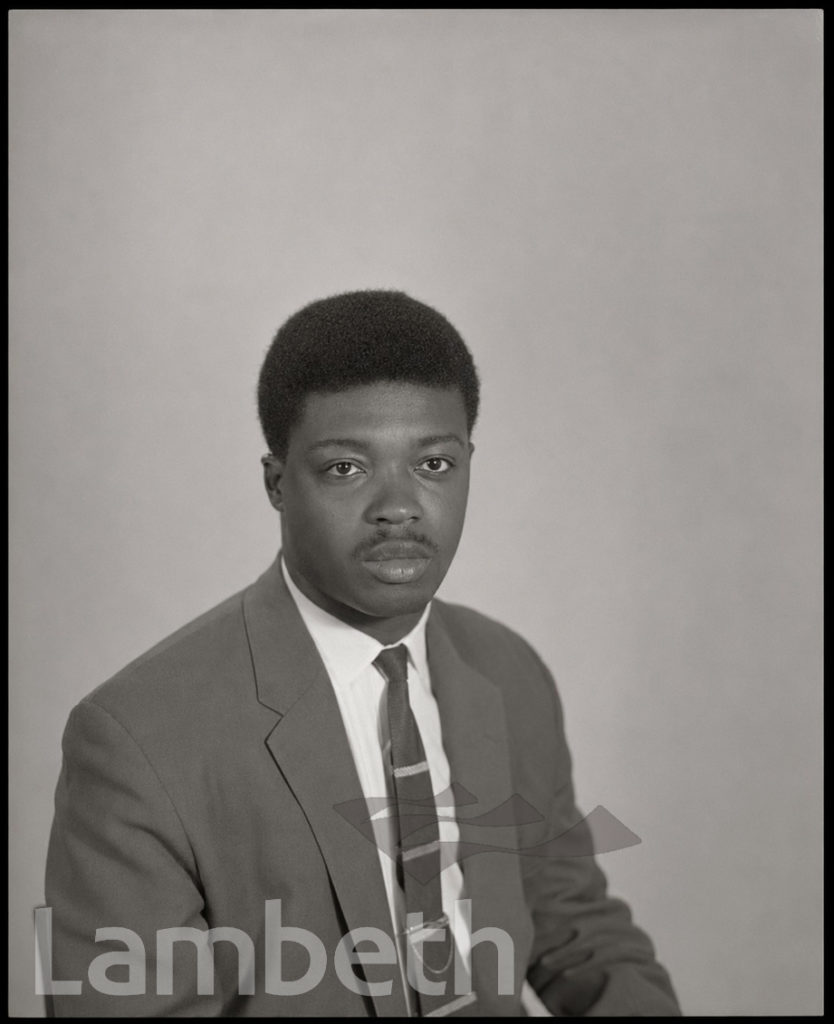 STUDIO PORTRAIT BY MANNING PHOTOGRAPHERS