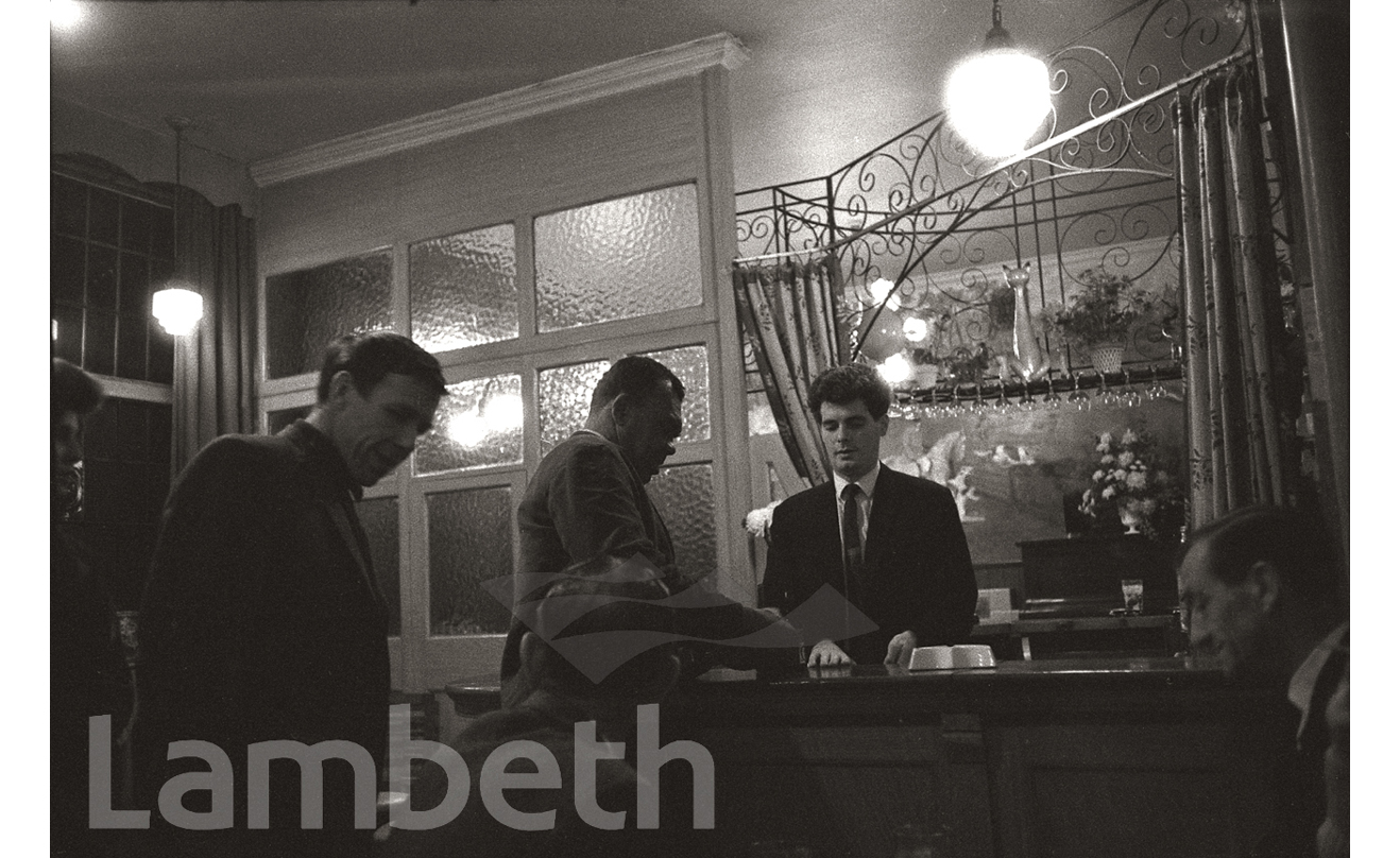 INTERIOR TREHERNE ARMS, BRIXTON