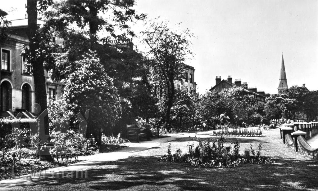 Memorial Gardens, Lewisham Way
