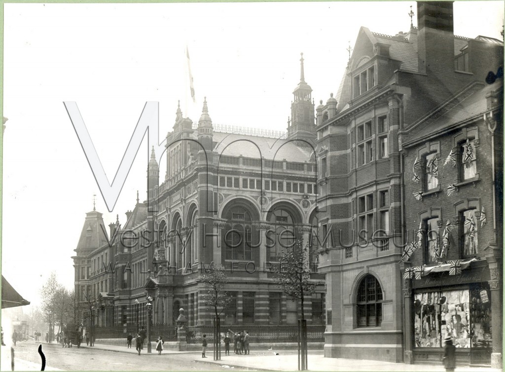 Leyton Town Hall 1900
