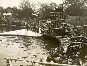 Opening of Whipps Cross Pool 1932 (1)