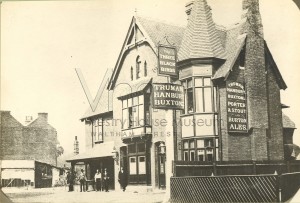 Three Blackbirds Pub, High Road Leyton, after rebuilding