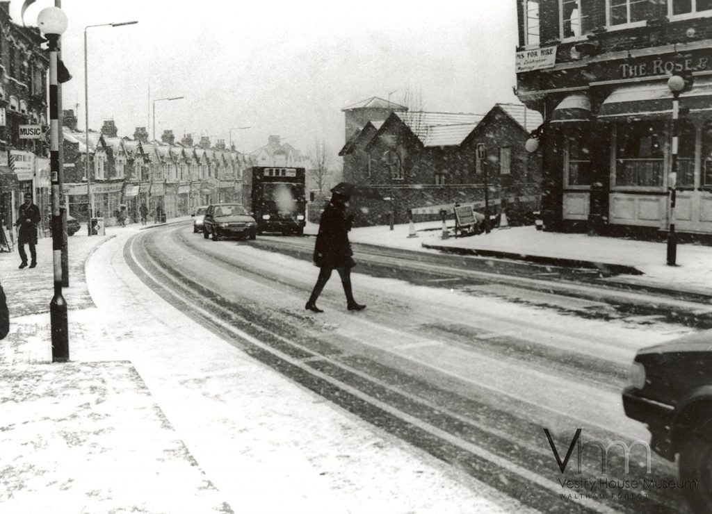 Rose and Crown Pub on Hoe Street in the snow, 1968