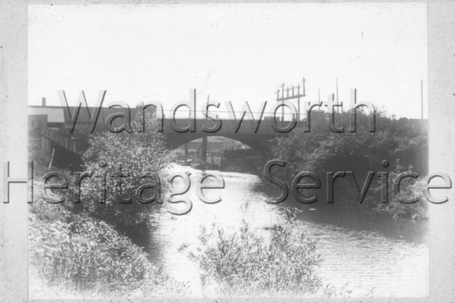 Earlsfield Railway Bridge over the Wandle-