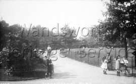 Wandsworth Park  –  C1915