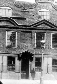 Brewery House, Wandsworth High Street, –  C1905