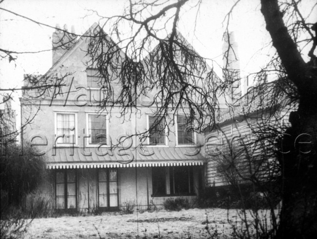 Pimm’s House, Garratt Lane  –  C1900