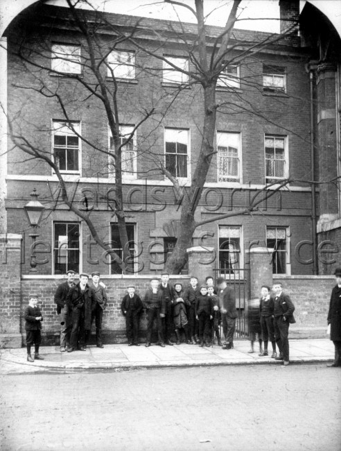 Ram Brewery House, Wandsworth High Street  –  C1905