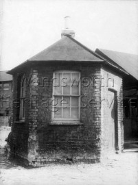 Toll House, near Pontifex’s Copper Mill, Summerstown  –  C1955