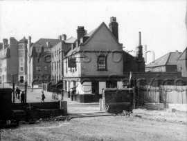 Crane Inn, Wandsworth Plain- 1938