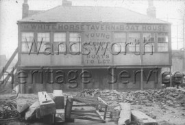 White Horse Tavern and Boat House  –  C1915