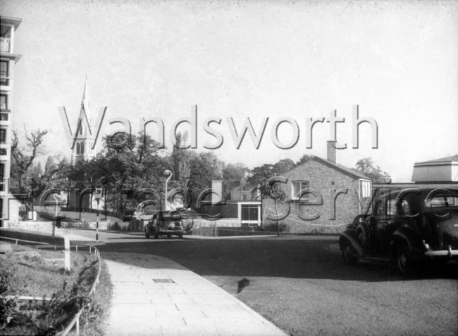 Castlecombe Drive  –  C1960