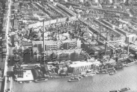 Riverside: west from Battersea Bridge- 1937