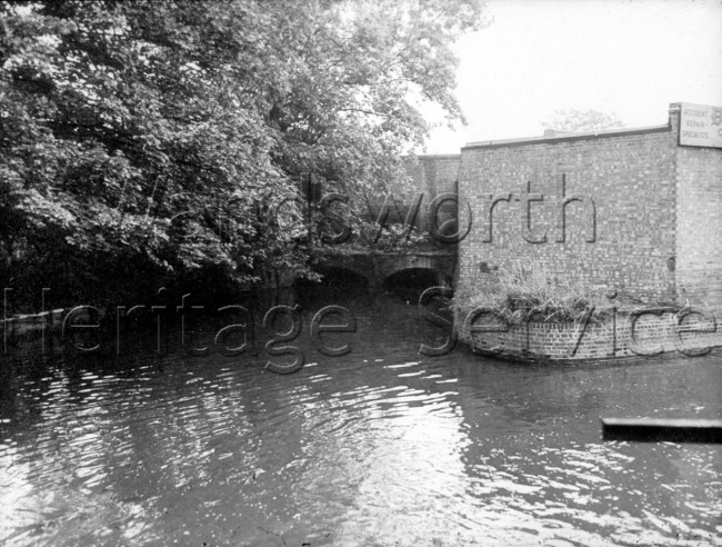 Garratt Lane- 1957