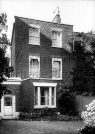 Clapham Common North Side no 32  1951- 1951