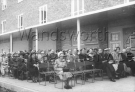 Audience at the opening ceremony of the Putney Vale Estate- 1953