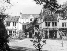 Ashburton Cottage, Putney Heath  –  C1880