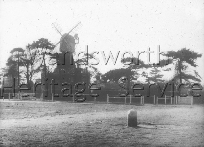 Windmill, Wimbledon Common  – 1946